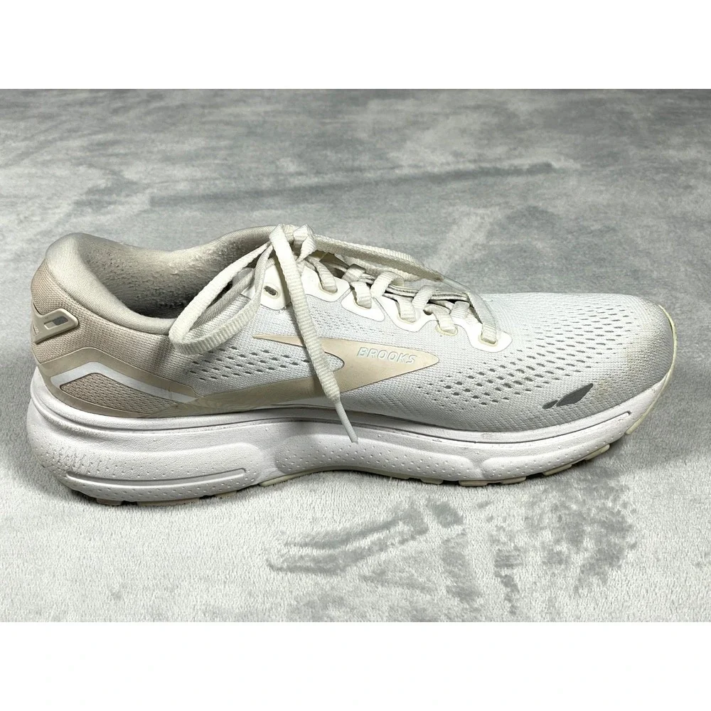 Brooks Ghost 15 Running Shoes Women's 9.5 White Cream Athletic Sneakers Mesh